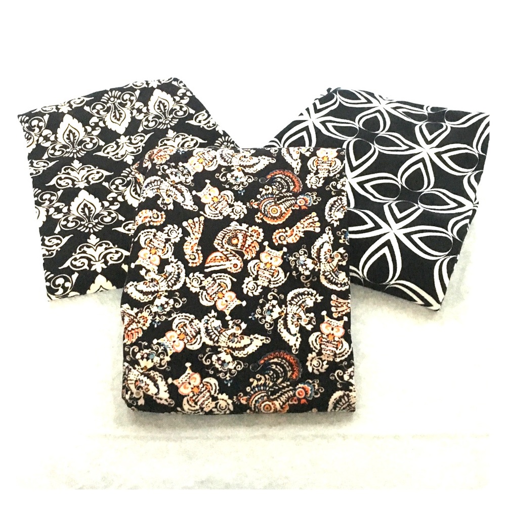 ((SOLD)) of 3 Bundle LuLaRoe Leggings OS